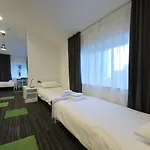 Hostel 365 For U