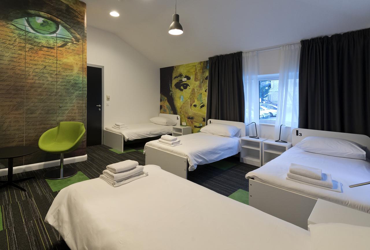 365 For U Hostel