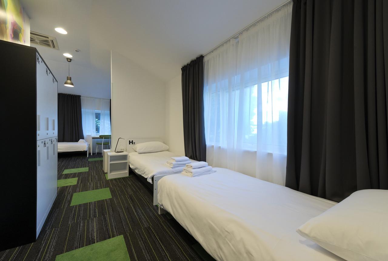 Hostal 365 For U *